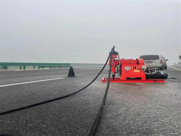 贵池马路路基路面开裂下沉注浆加固灌浆